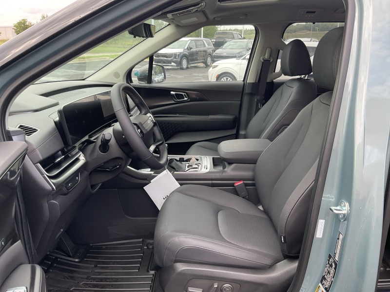 2027 Kia Carnival