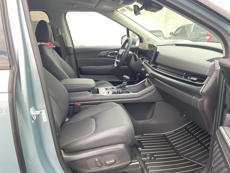 2027 Kia Carnival