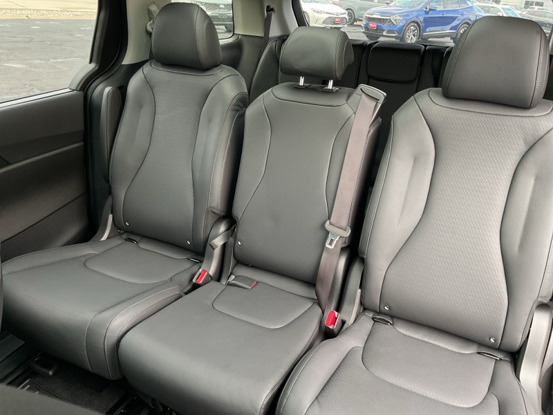 2027 Kia Carnival
