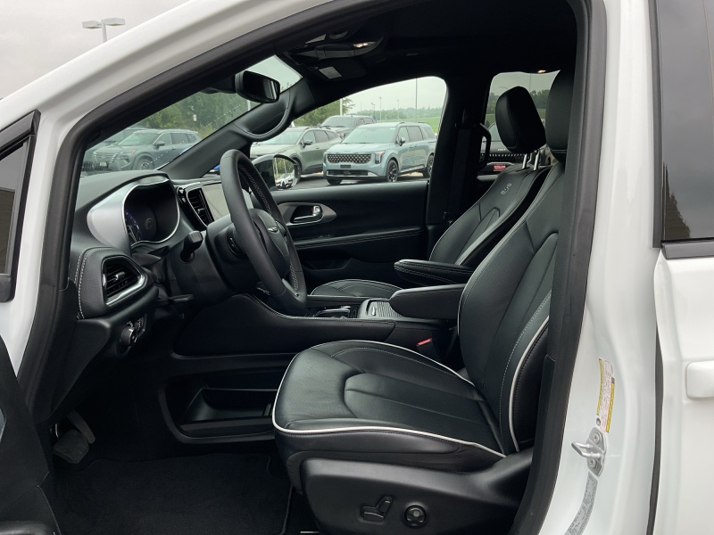 2026 Chrysler Pacifica