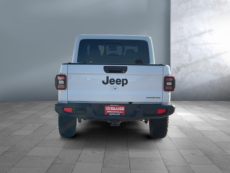 2025 Jeep Gladiator