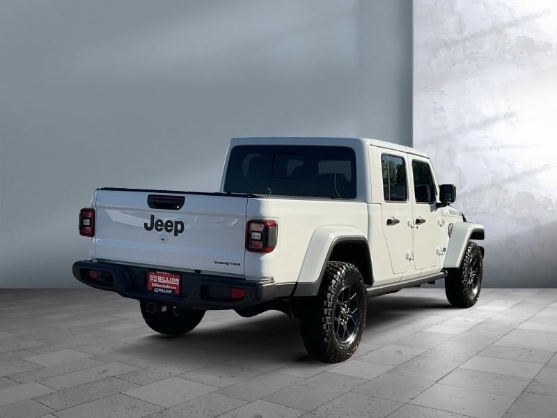 2025 Jeep Gladiator