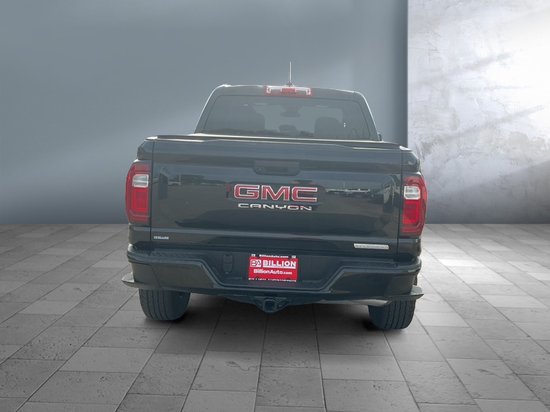 2023 GMC Canyon