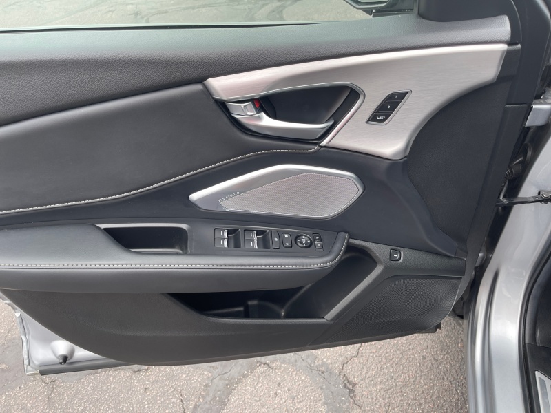 2025 Acura RDX