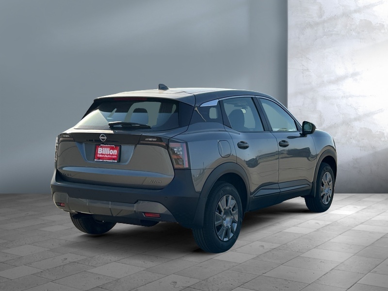 2025 Nissan Kicks