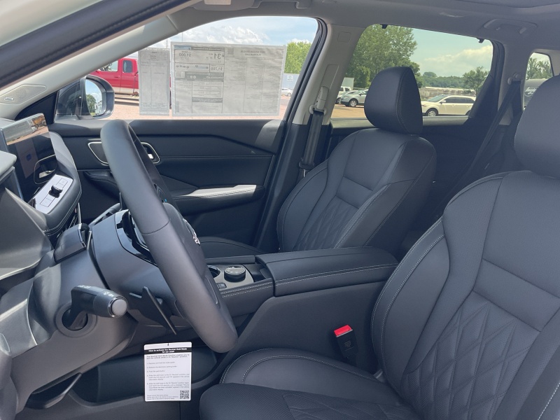 2025 Nissan Rogue