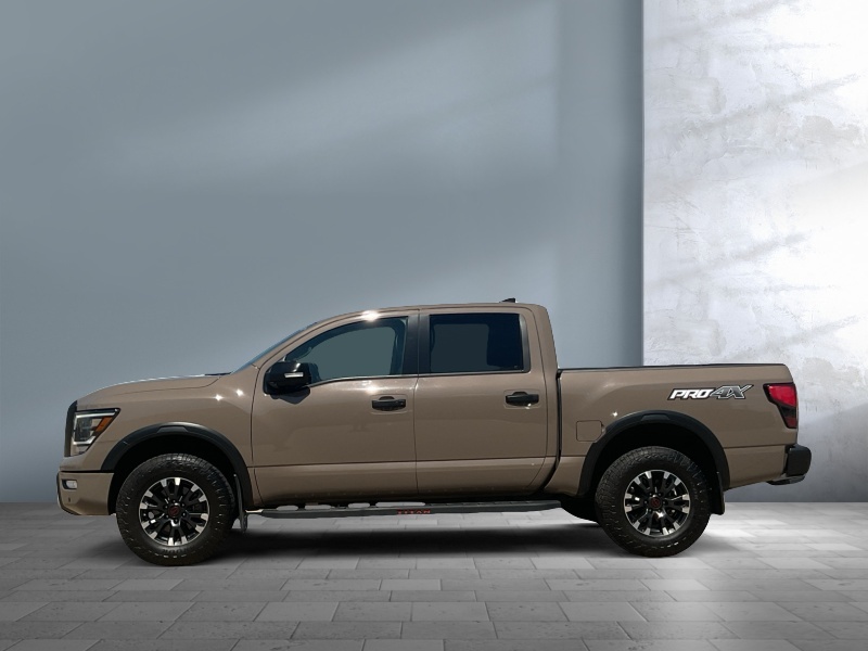 2023 Nissan Titan