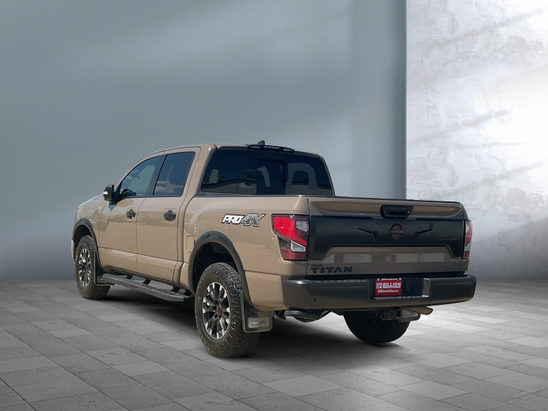 2023 Nissan Titan