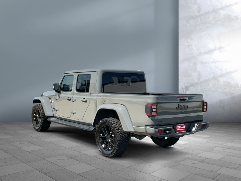 2023 Jeep Gladiator