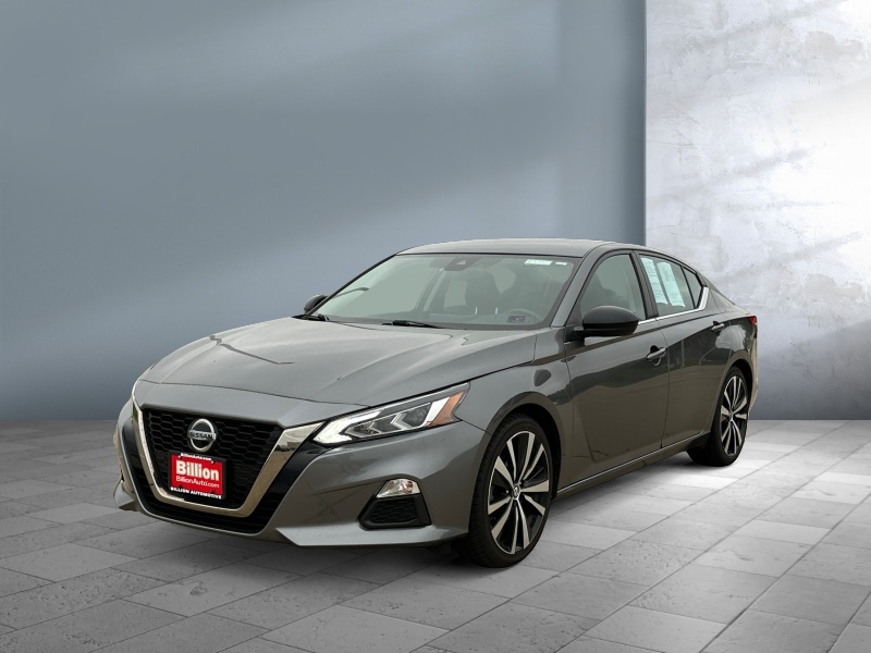 Used 2022 Nissan Altima 2.5 SR Car