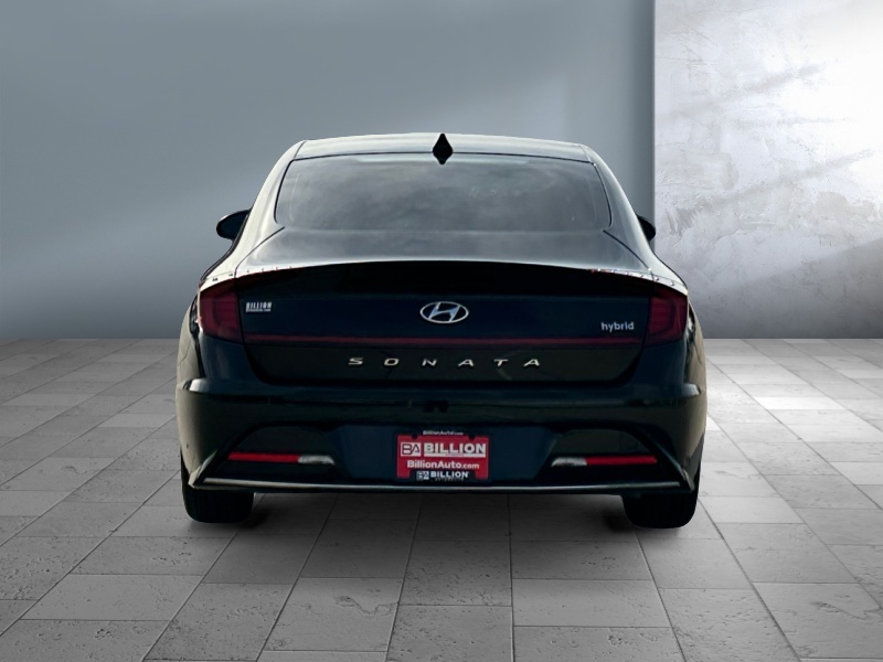 2022 Hyundai Sonata Hybrid