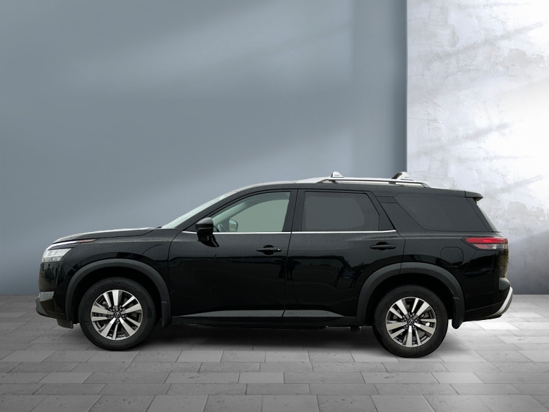 2022 Nissan Pathfinder