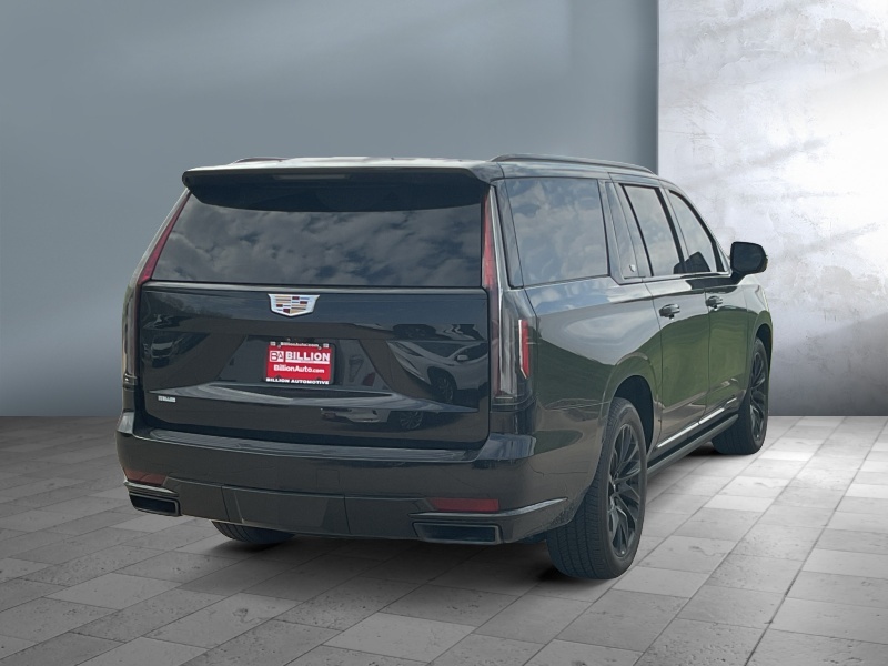 2023 Cadillac Escalade ESV