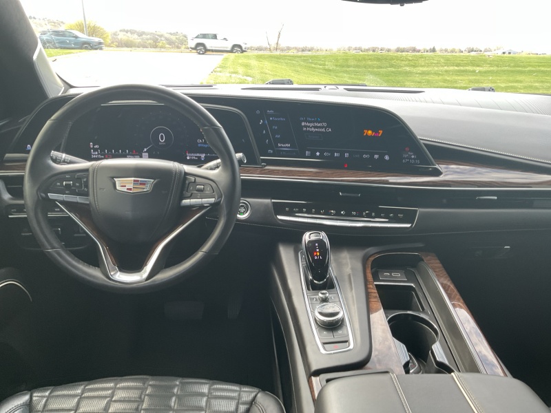 2023 Cadillac Escalade ESV