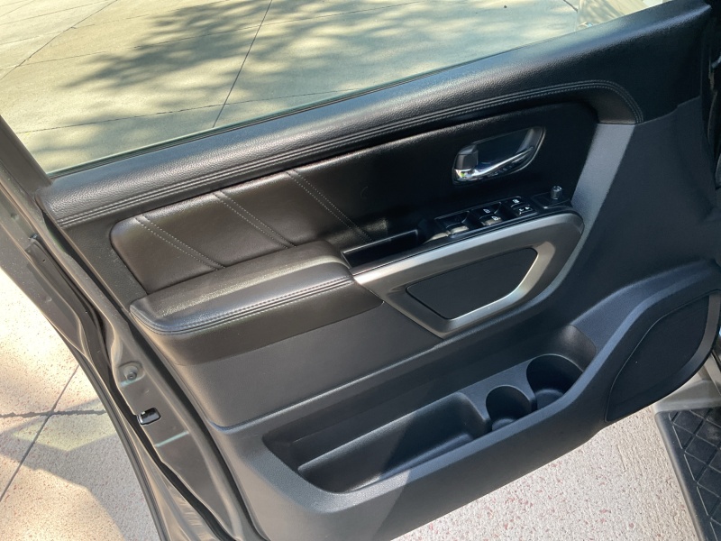 2015 Nissan Armada