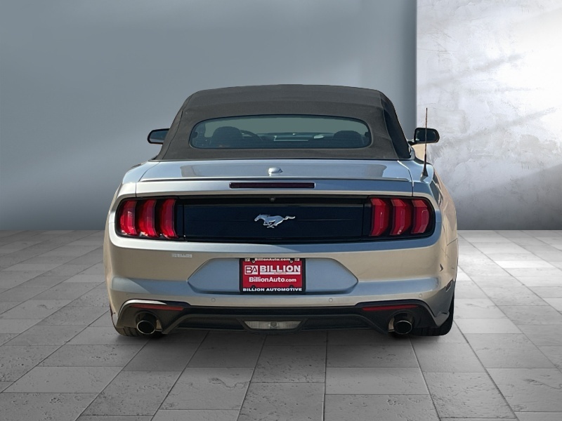 2022 Ford Mustang