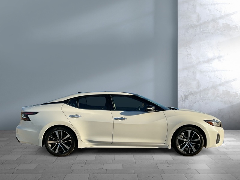 2023 Nissan Maxima