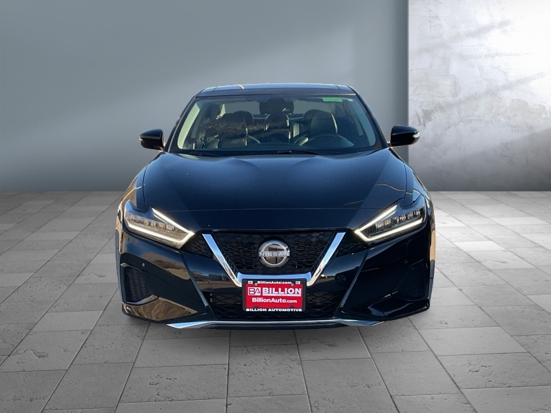 2023 Nissan Maxima