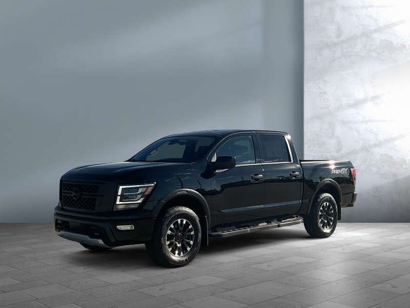 2023 Nissan Titan