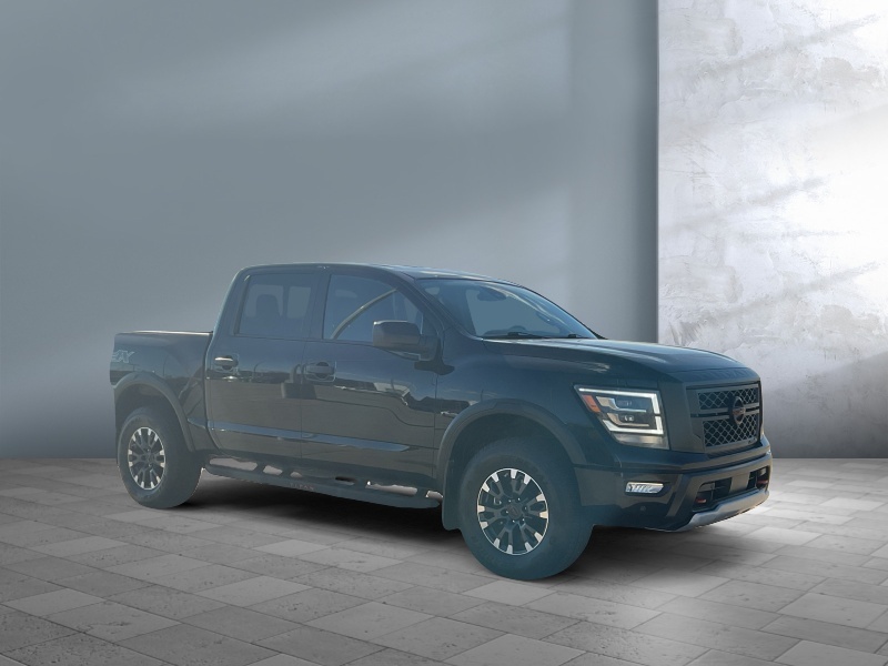 2023 Nissan Titan