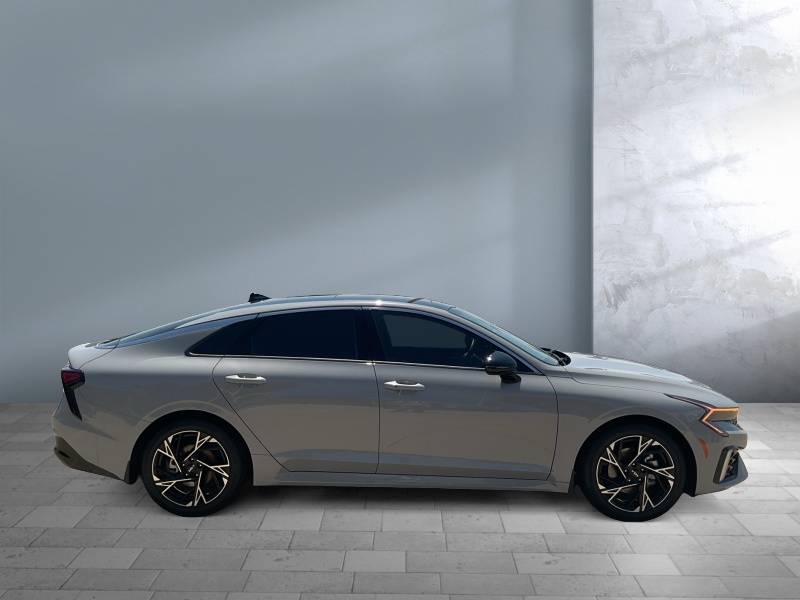 2025 Kia K5