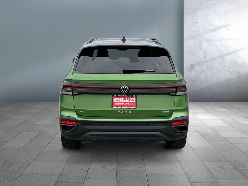 2025 Volkswagen Taos