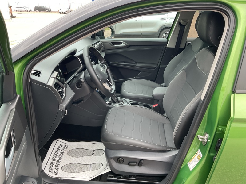 2025 Volkswagen Taos