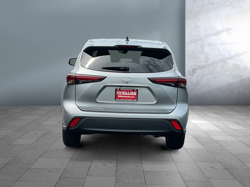 2024 Toyota Highlander