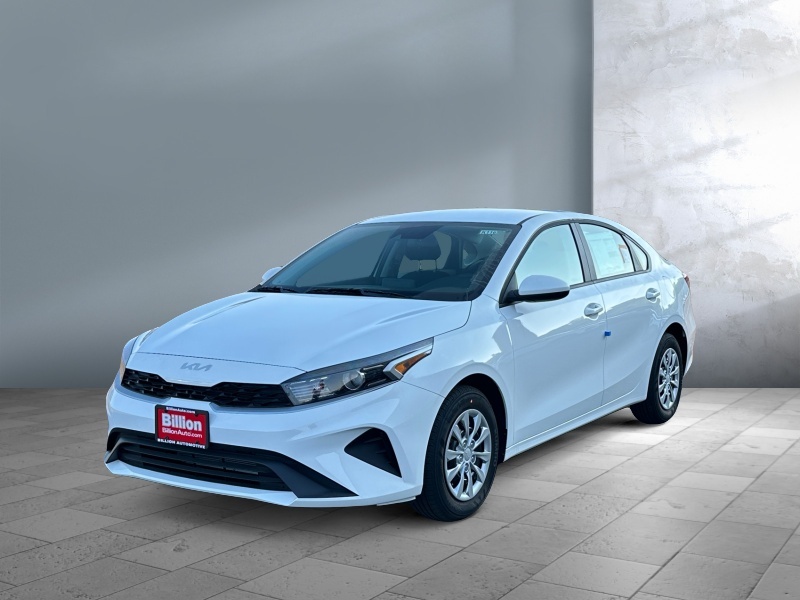 New 2024 Kia Forte IVT Car