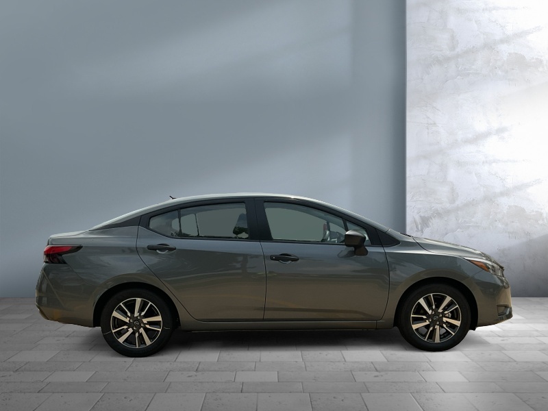 2025 Nissan Versa
