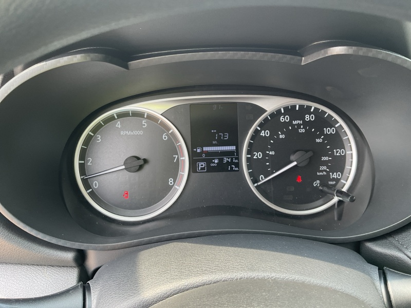 2025 Nissan Versa