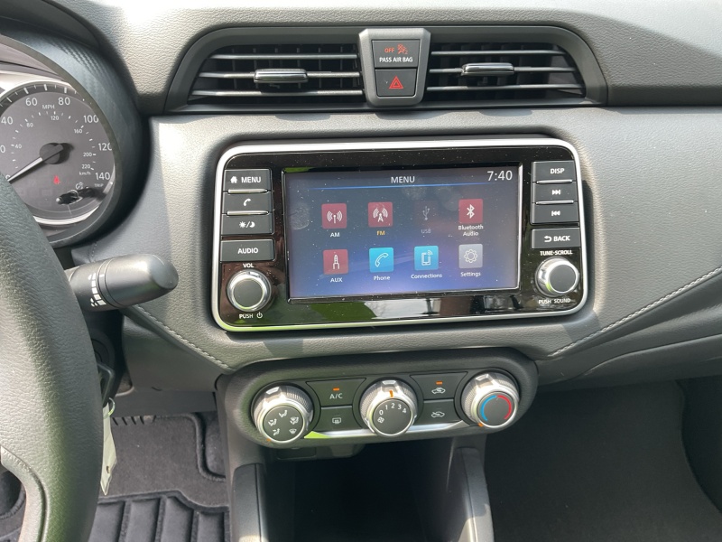 2025 Nissan Versa
