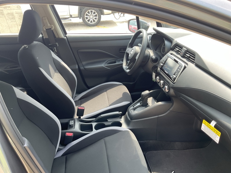 2025 Nissan Versa