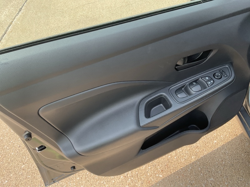 2025 Nissan Versa