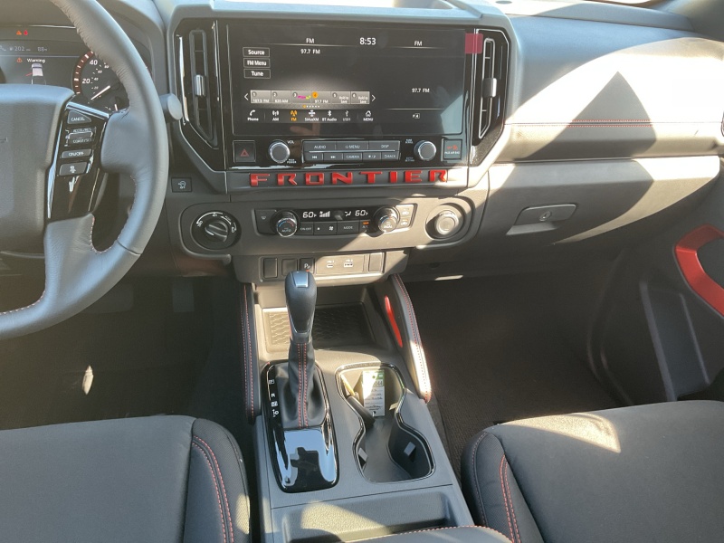 2025 Nissan Frontier