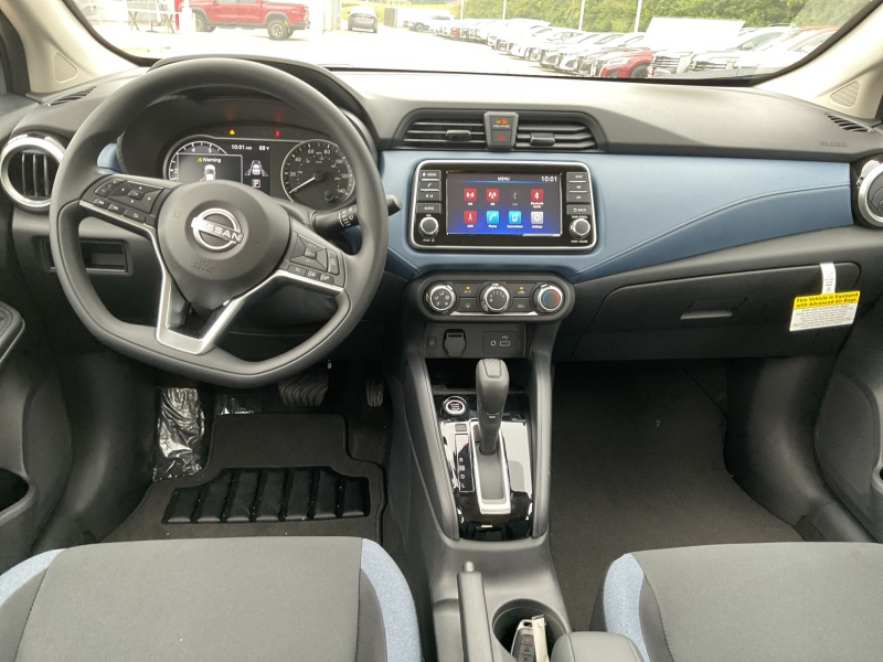 2025 Nissan Versa