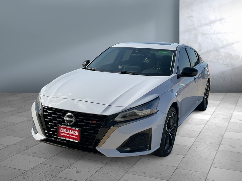 Used 2024 Nissan Altima 2.5 SR Cars