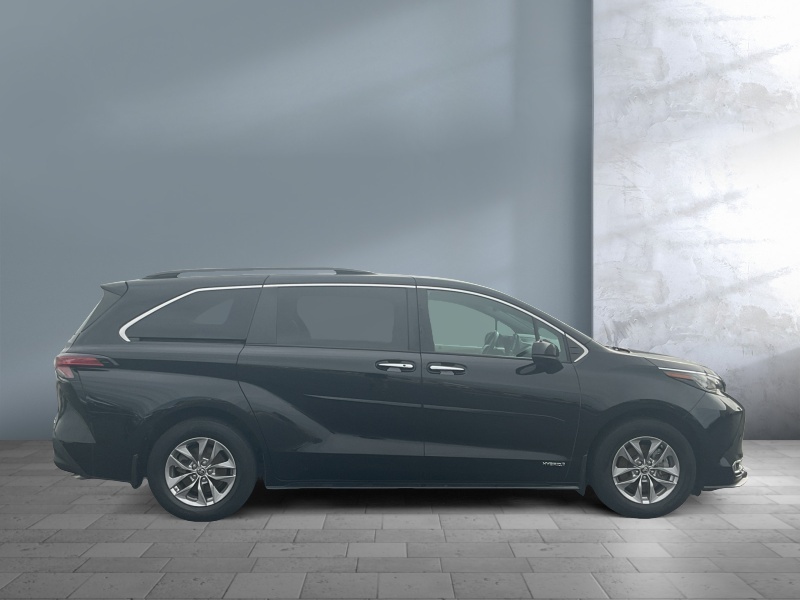 2021 Toyota Sienna