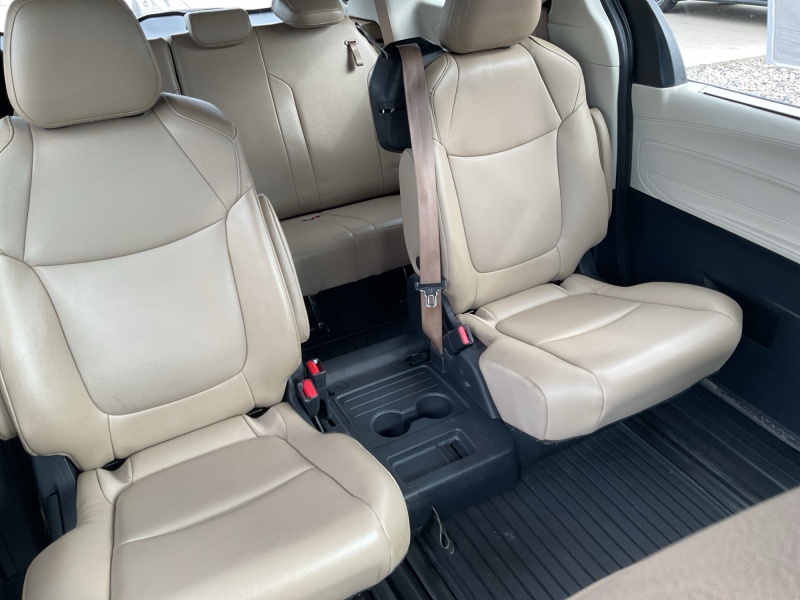 2021 Toyota Sienna
