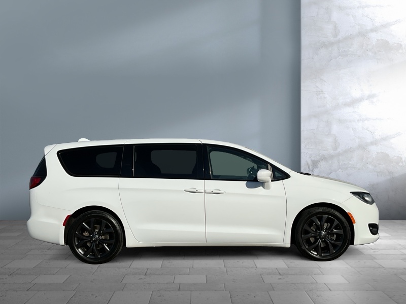 2019 Chrysler Pacifica