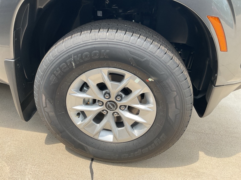 2026 Nissan Frontier