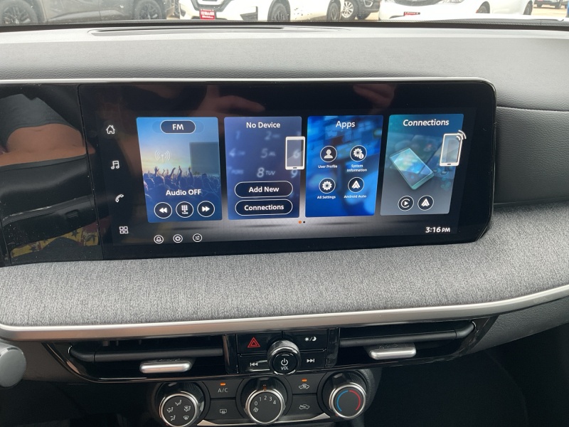 2026 Nissan Kicks