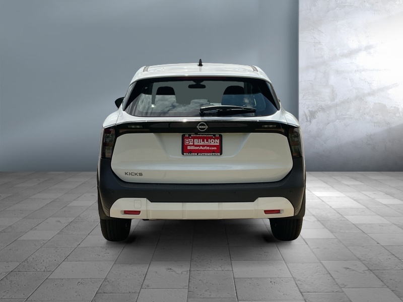2026 Nissan Kicks