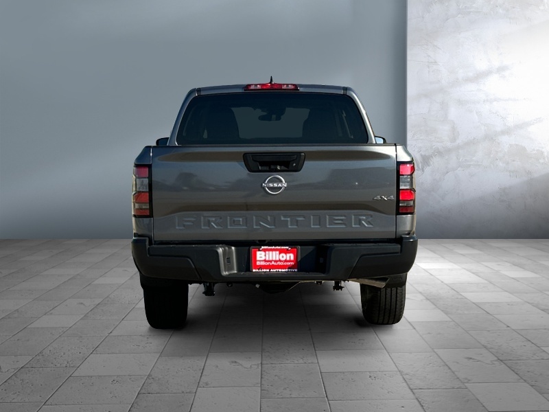 2024 Nissan Frontier