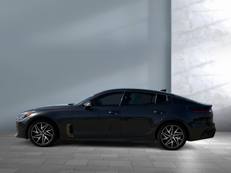 2022 Kia Stinger