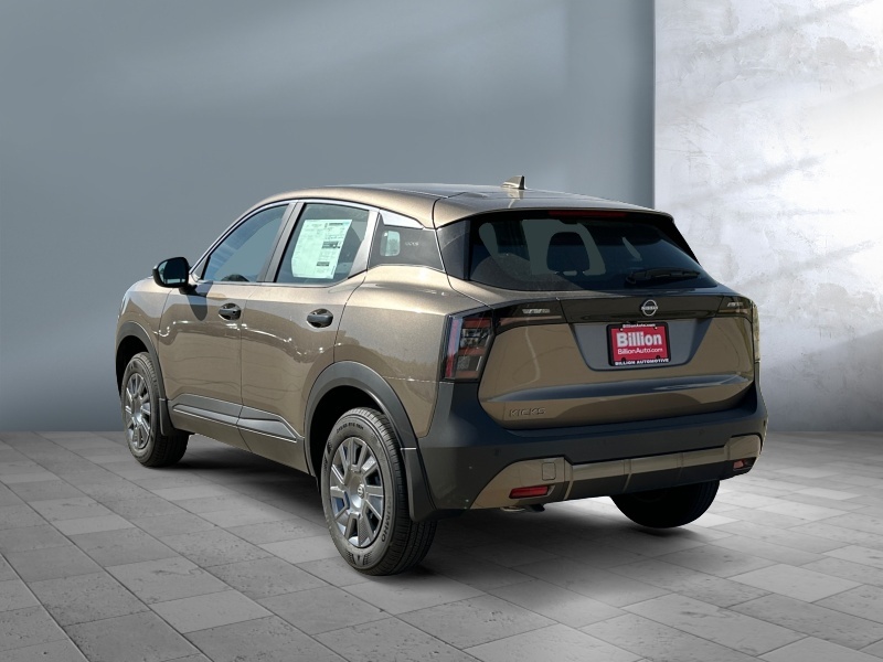 2025 Nissan Kicks