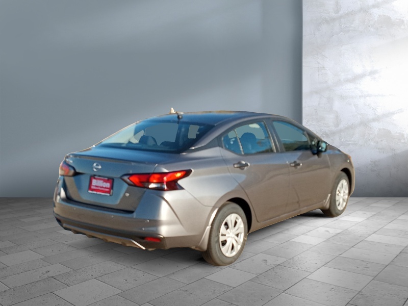 2025 Nissan Versa