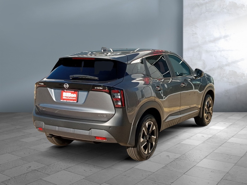 2025 Nissan Kicks