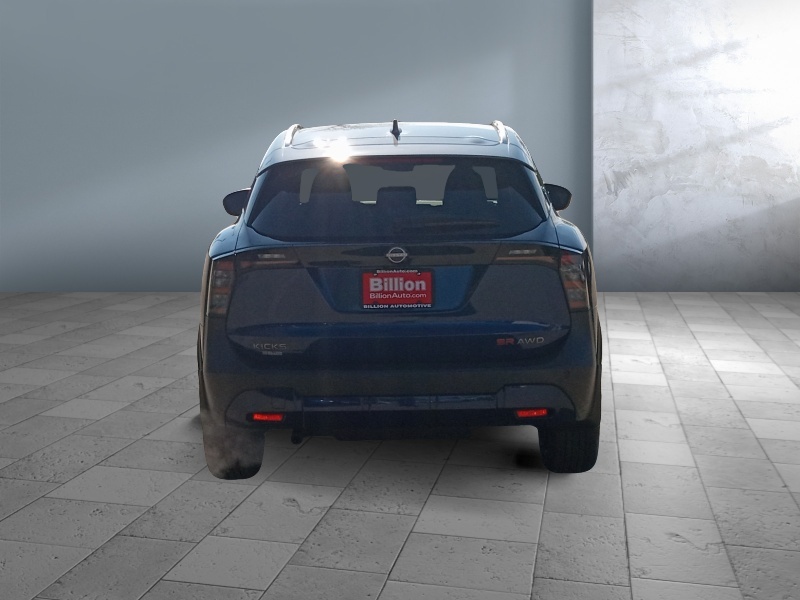 2025 Nissan Kicks