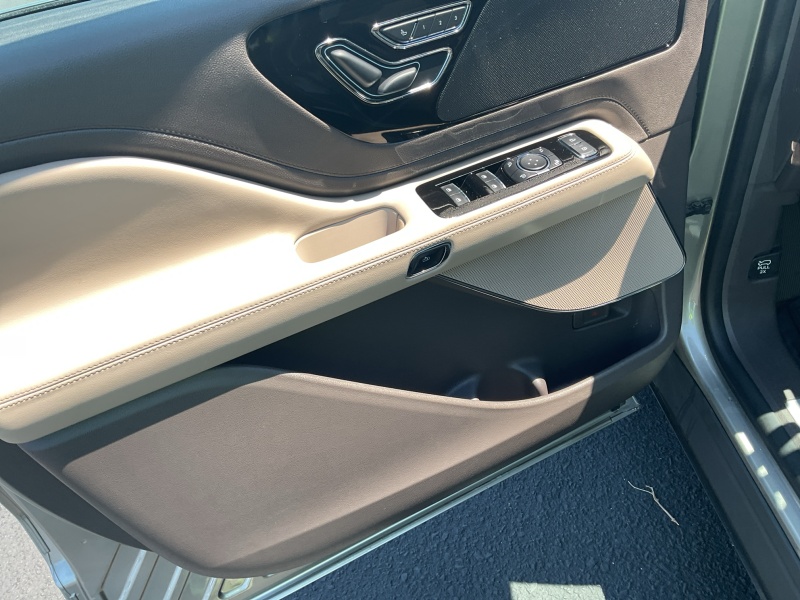 2023 Lincoln Aviator
